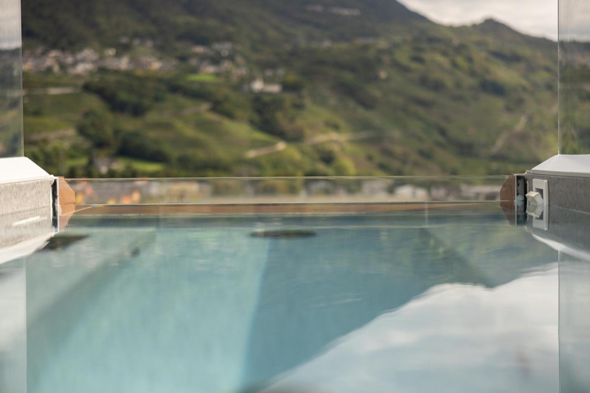 Wine Hotel San Carlo - Relais & Spa - Boutique Hotel Chiuro Dış mekan fotoğraf