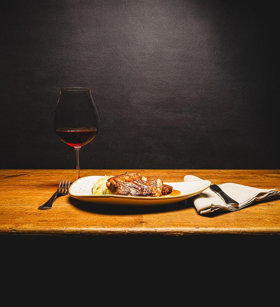 Wine Hotel San Carlo - Relais & Spa - Boutique Hotel Chiuro Dış mekan fotoğraf