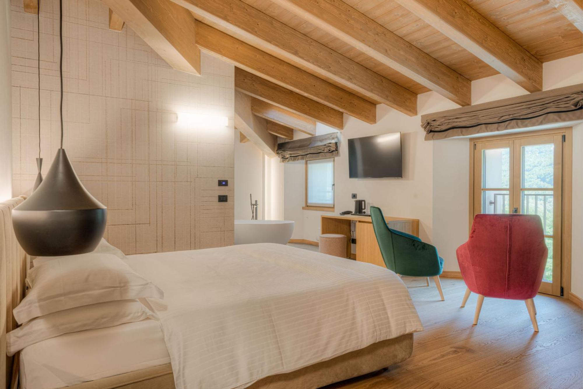 Wine Hotel San Carlo - Relais & Spa - Boutique Hotel Chiuro Dış mekan fotoğraf