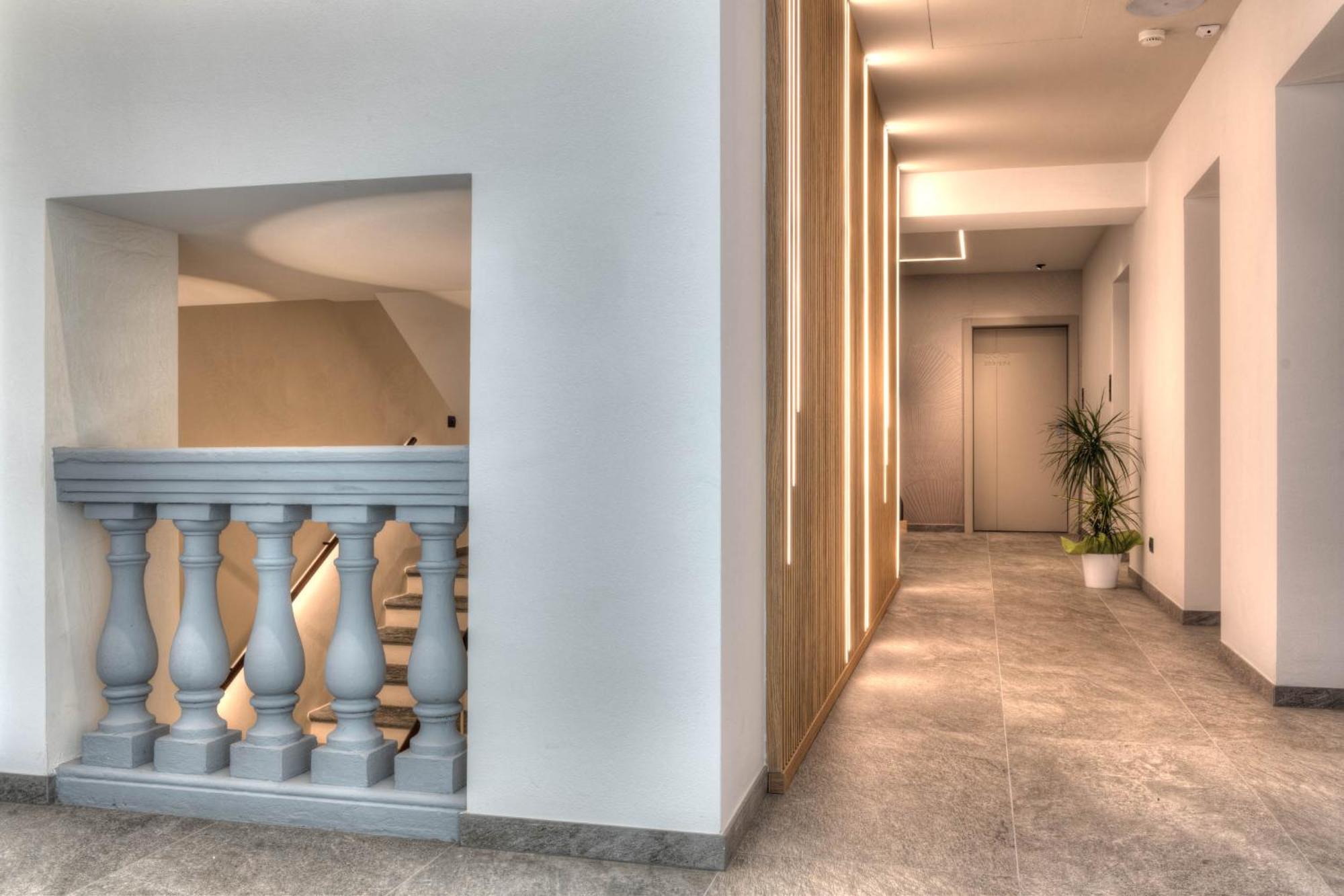 Wine Hotel San Carlo - Relais & Spa - Boutique Hotel Chiuro Dış mekan fotoğraf